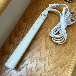 T3 Hair Straightener 1”